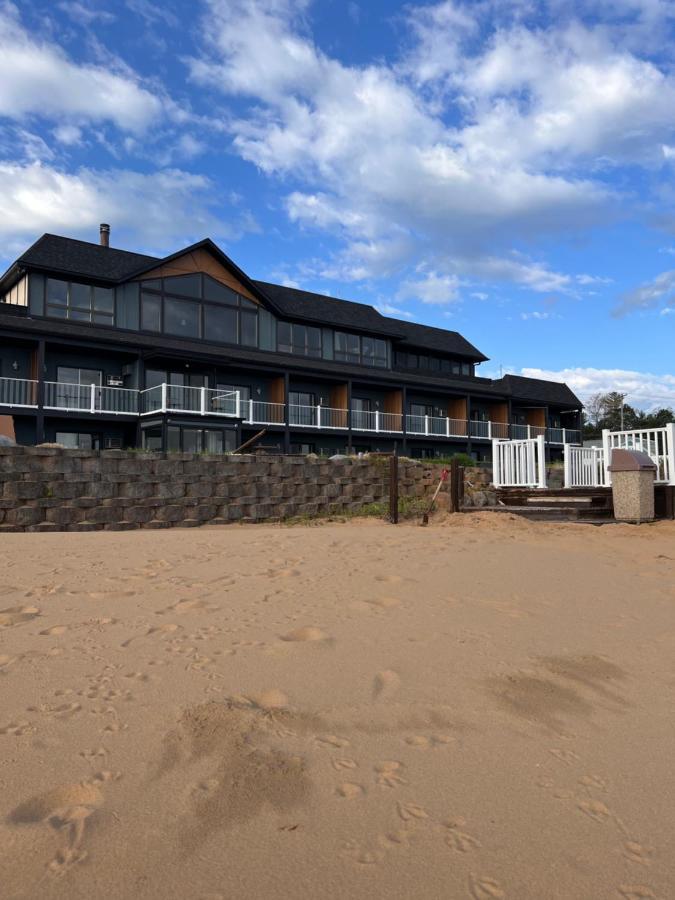 The Beach Haus - ทราเวิร์สซิตี้ ภายนอก รูปภาพ